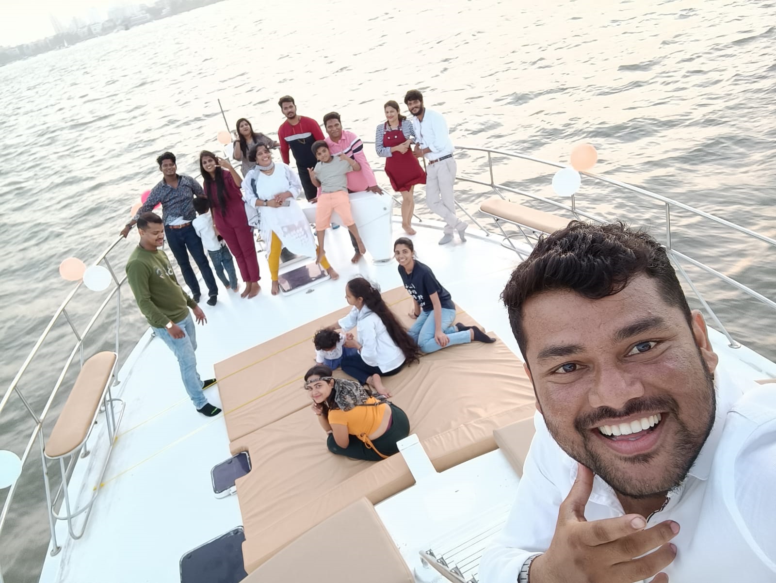 private yacht to alibaug